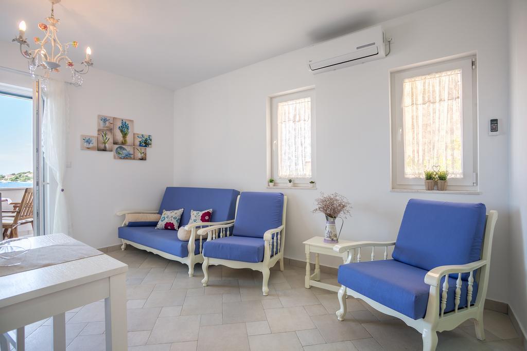 Apartments Oleandar Rogoznica  Cameră foto